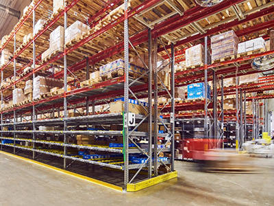 Mediqin Koskelon korkeavarasto